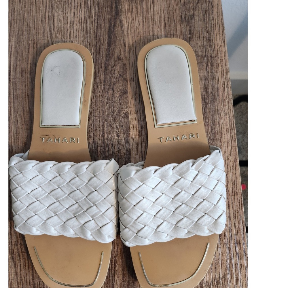 Tahari White Woven Slide Sandals Square Toe Flat Summer Women's Size 6.5